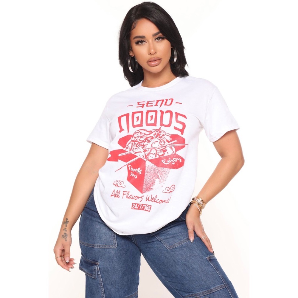 Fashion Nova • “All Flavors Welcome” Tee Shirt • Size Small (2)